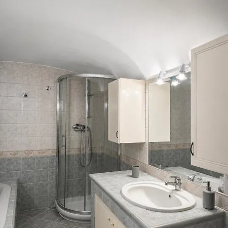 Living Adua Centro