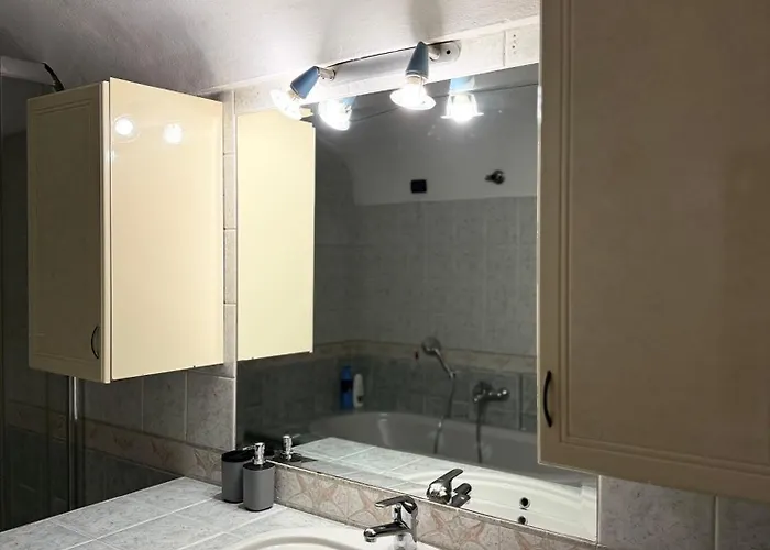 Living Adua Centro *